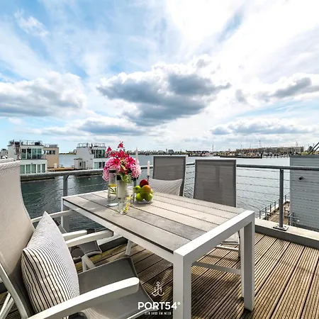 Achtern Diek Casa de Férias *